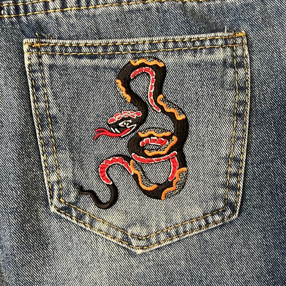 HIGH RISE, KUNDALINI RISING SNAKE, HAND PAINTED - Picture 2 of 10